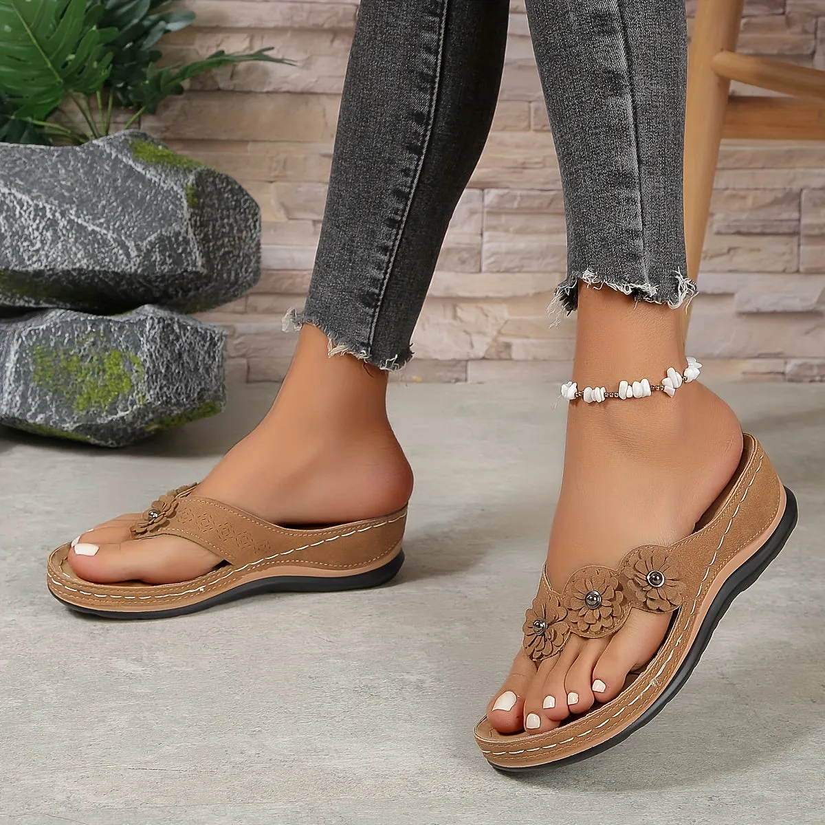 Tess - Orthopaedic sandals