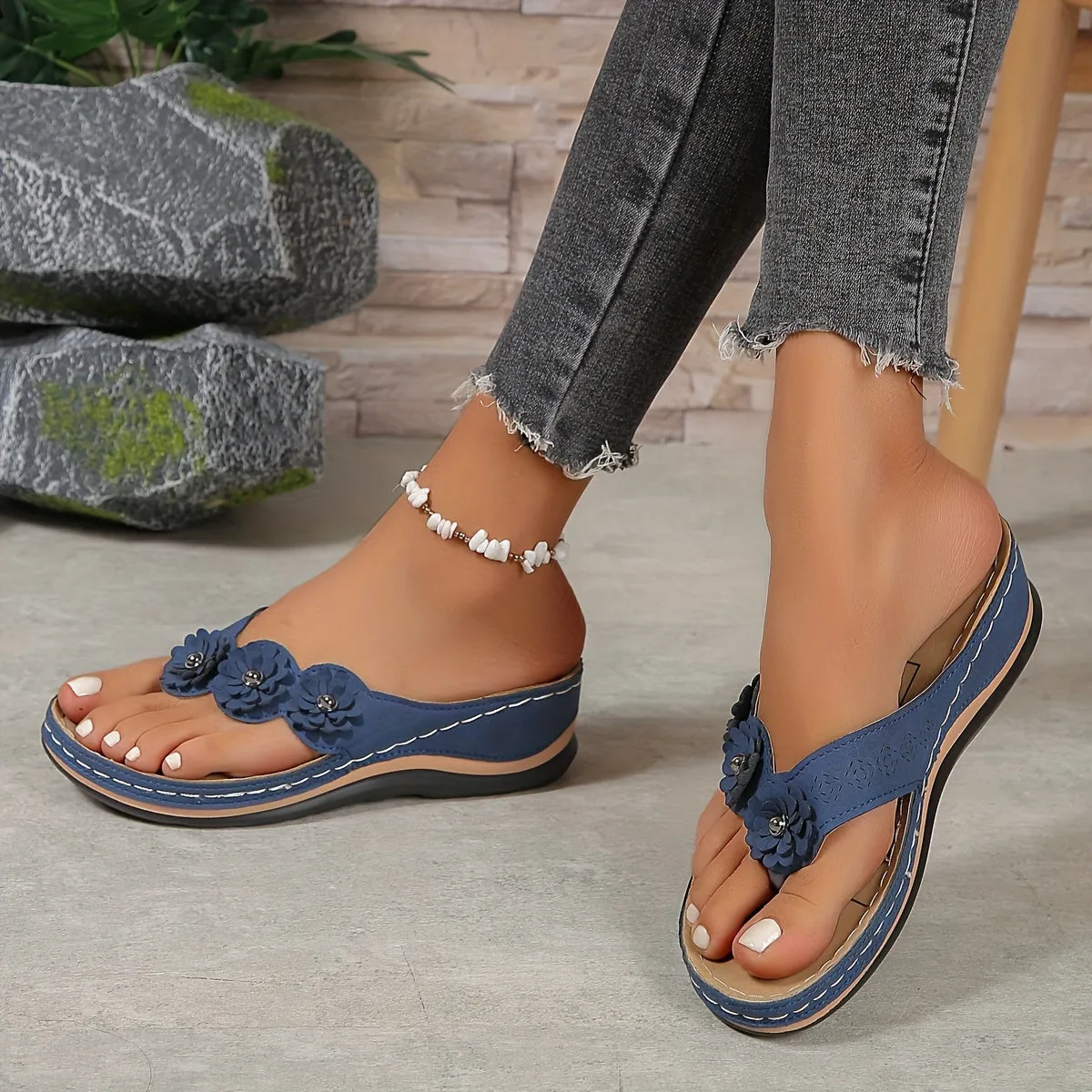 Tess - Orthopaedic sandals