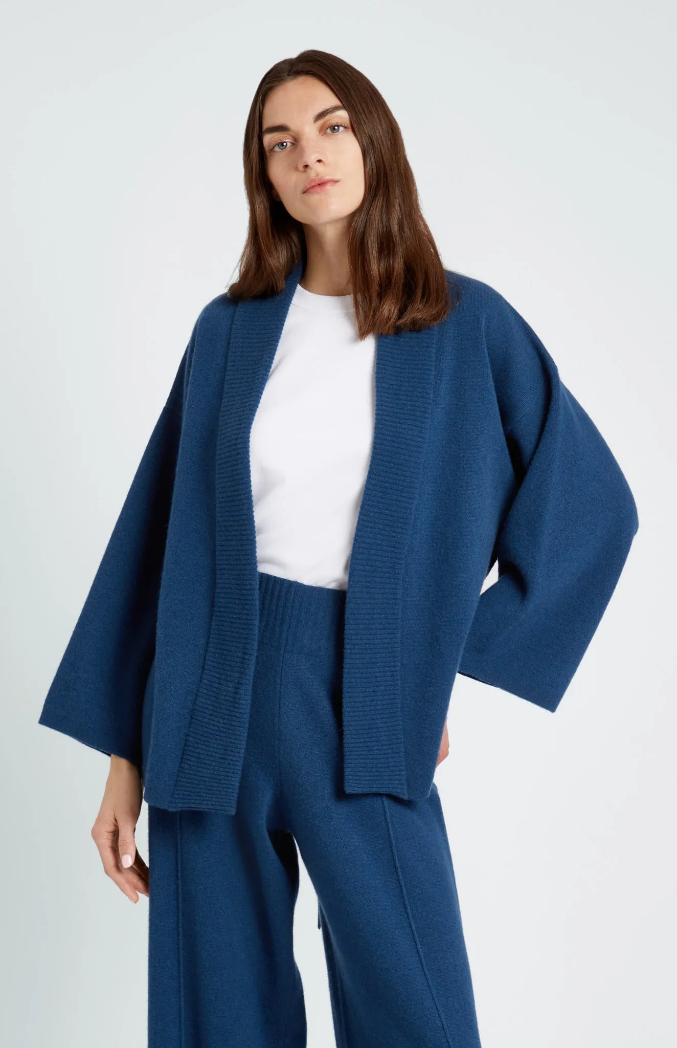 Women's Cashmere Blend Wrap Cardigan In Night Sky