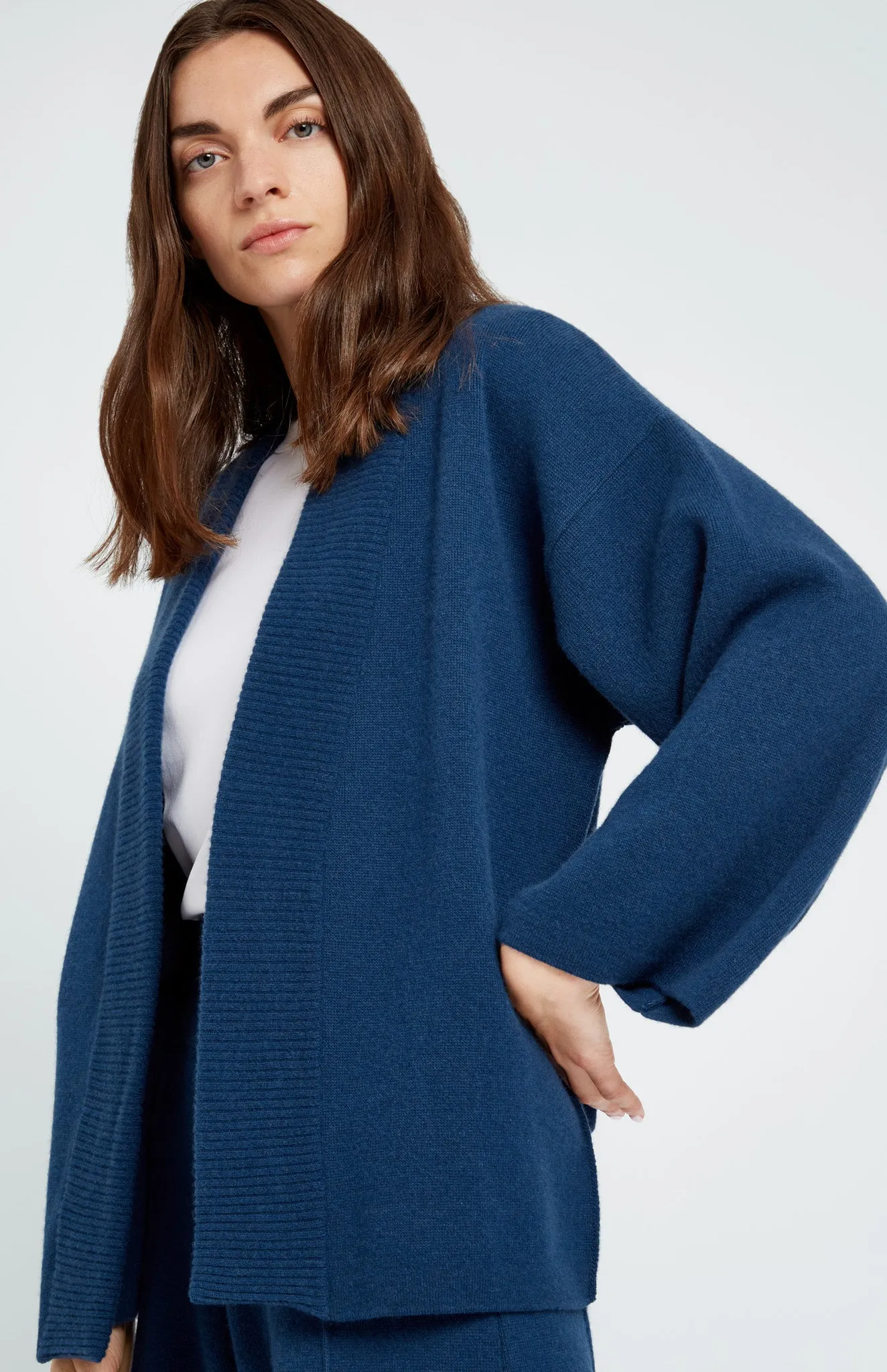 Women's Cashmere Blend Wrap Cardigan In Night Sky